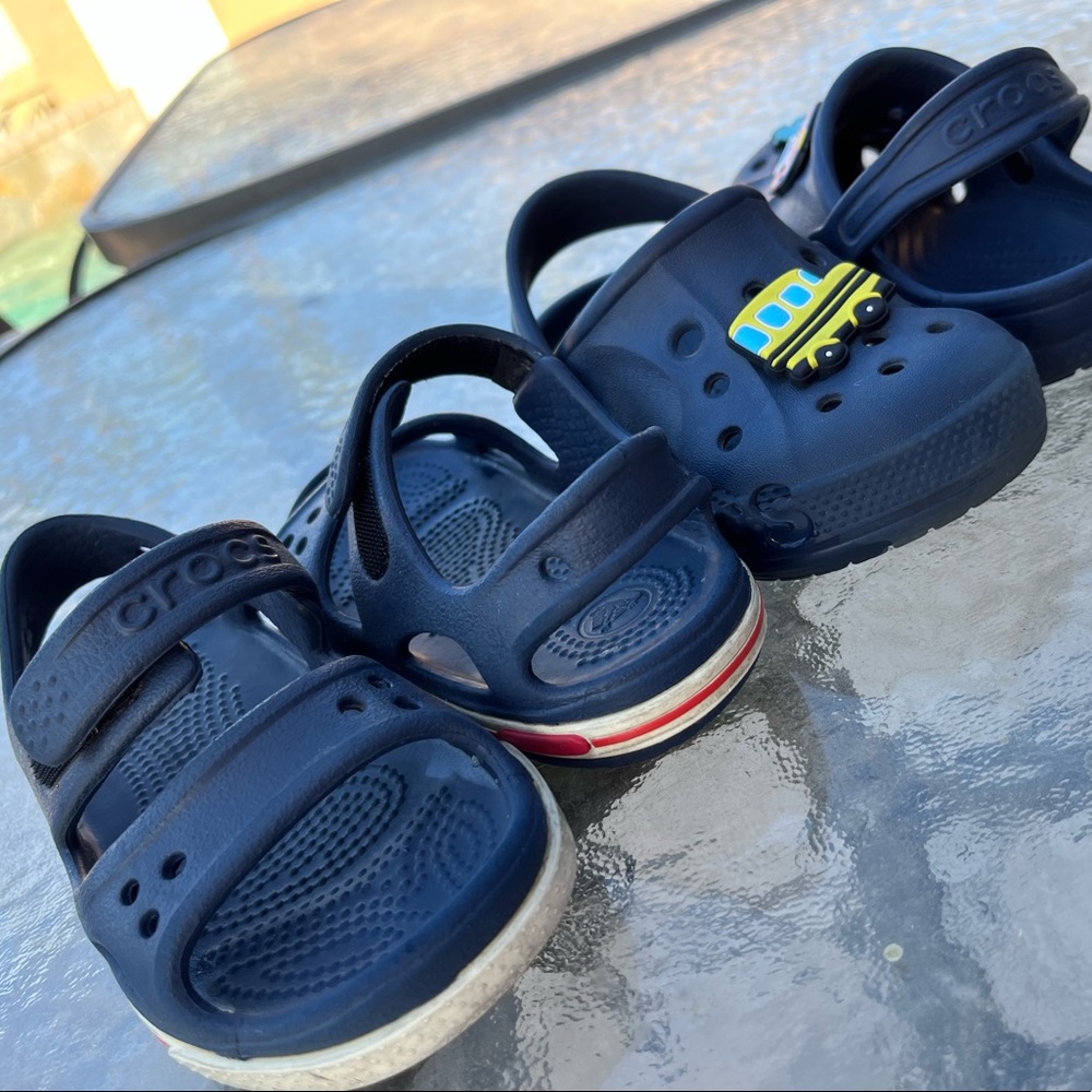 Crocs